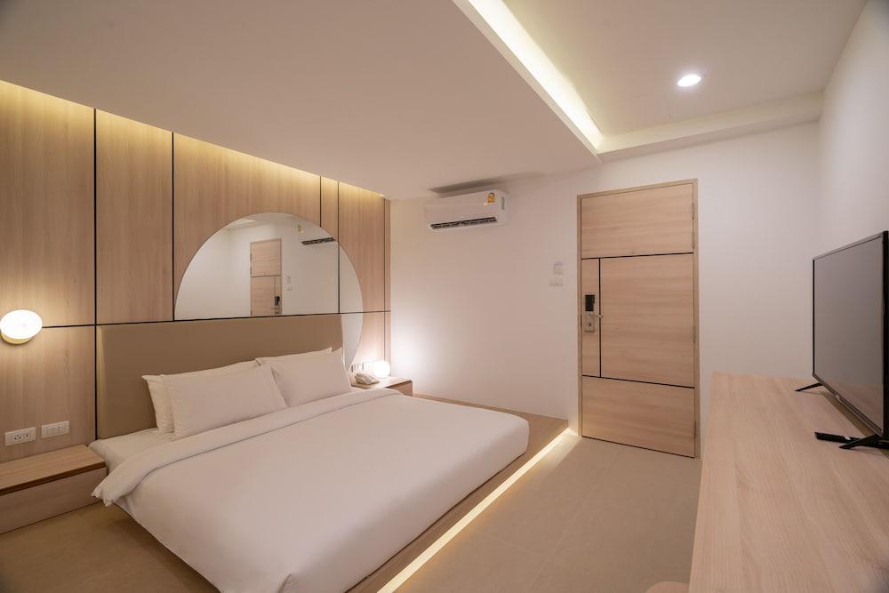 Bedline Hotel Room Type - Standard Double Room - No Window Bedline Hotel Room Type - Standard Double Room - No Window