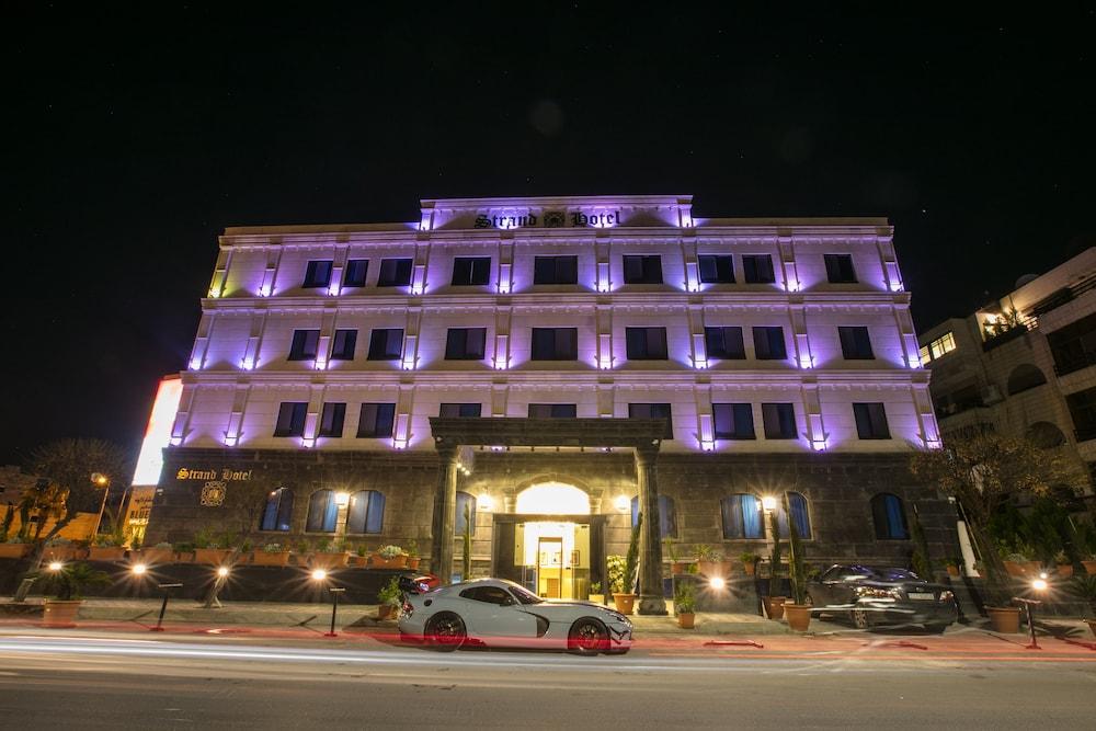 Strand Hotel - Tap to explore photos