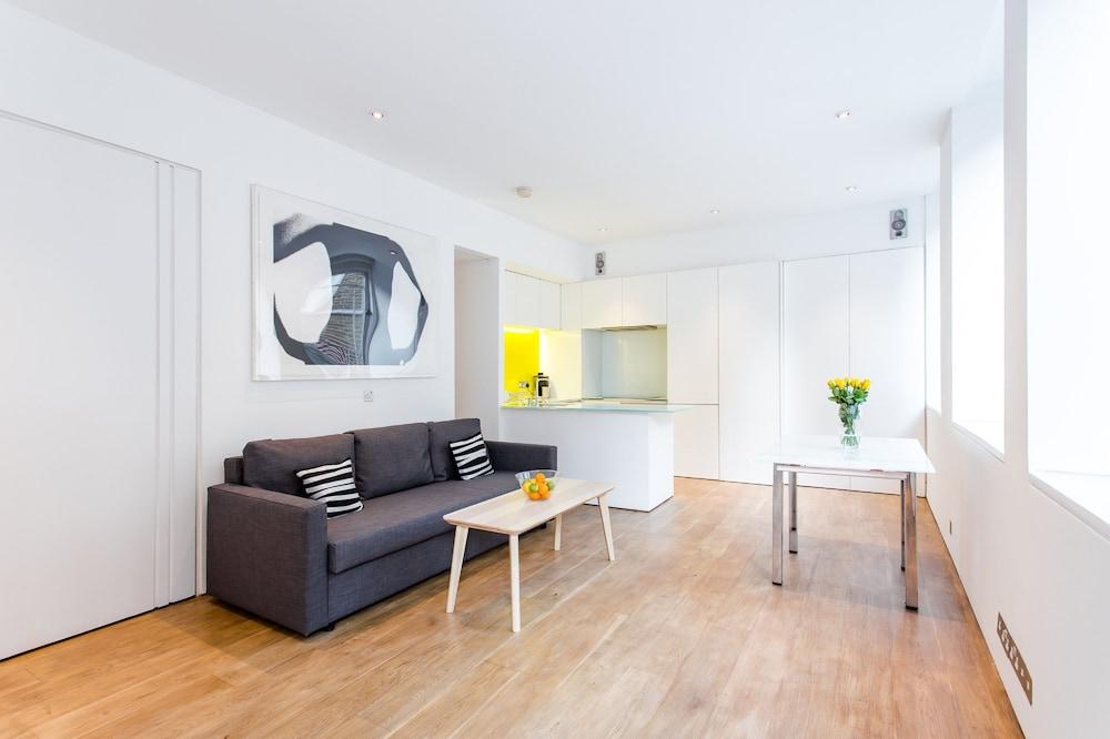 Oxford Circus Apartments - Tap to explore photos