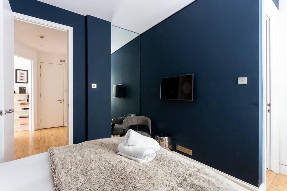 Fantastic 5 Bed House in Kensington Near Museums - Tap to explore photos