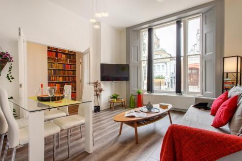Notting Hill Residences - Tap to explore photos