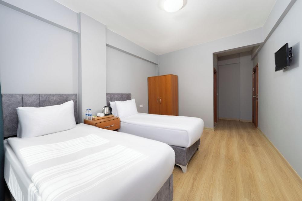 Ulubat Castle Hotel Room Type - Standard Twin Room