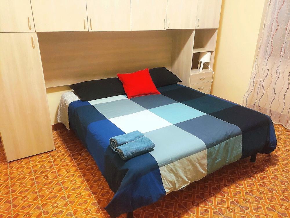 Tiberius Suite Roma - Tap to explore photos