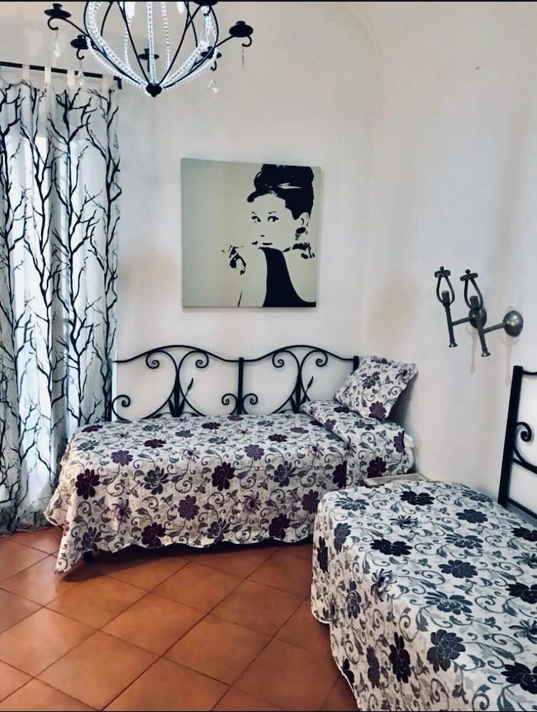 CK Rooms