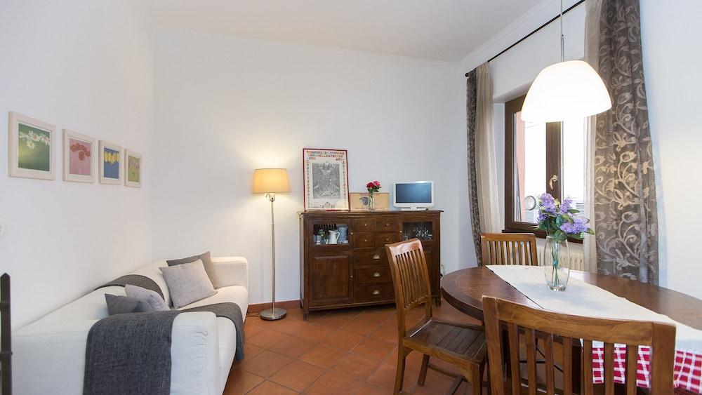 Rental in Rome San Trifone - Tap to explore photos