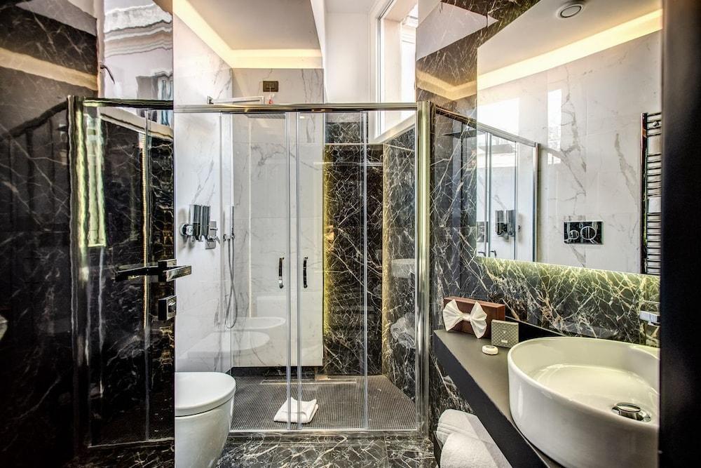 Doria Palace Boutique Hotel - Tap to explore photos