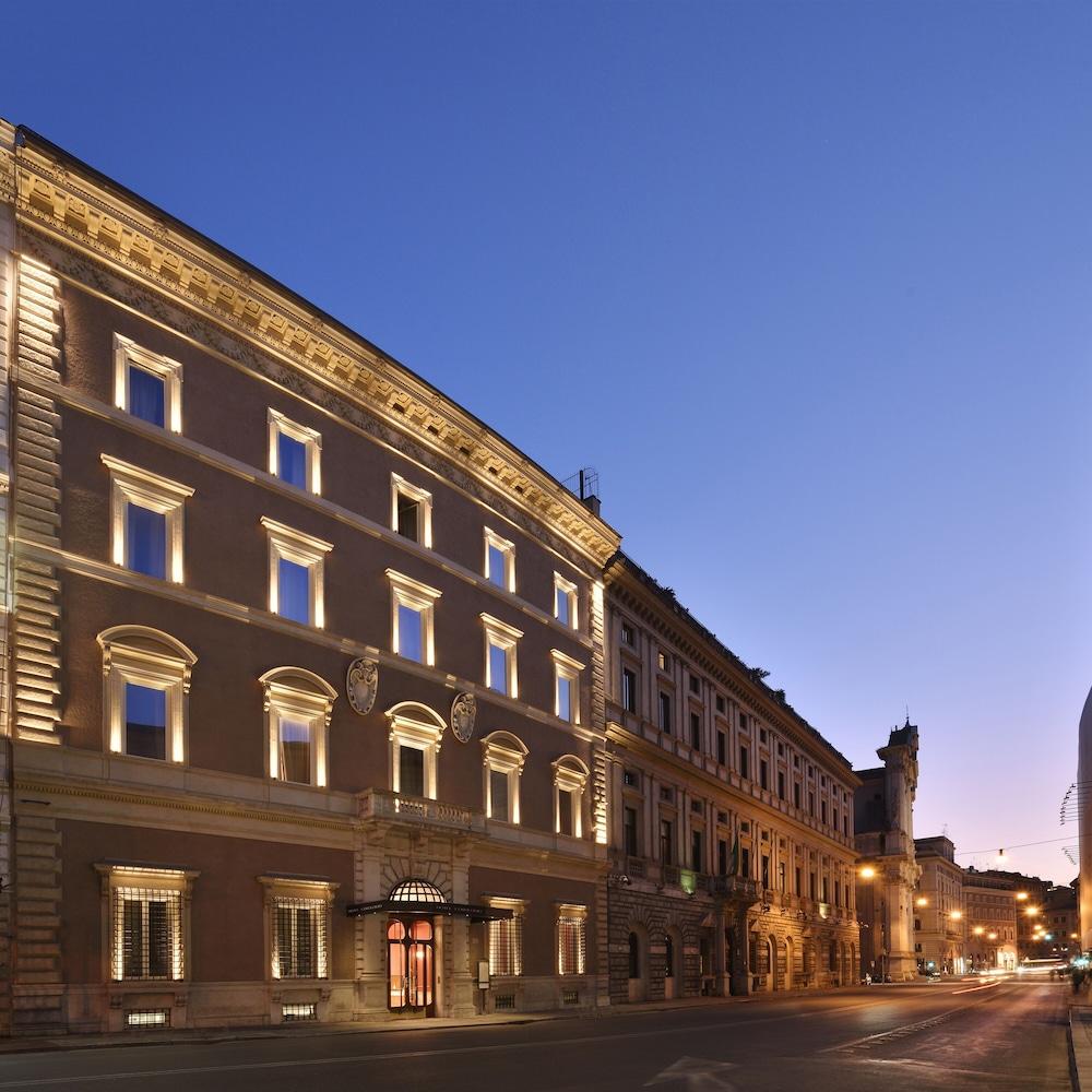 Hotel L'Orologio Roma - Tap to explore photos
