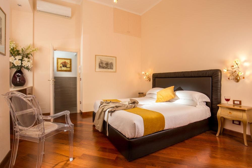 Appartamento Largo Argentina - Daplace Apartments - Tap to explore photos