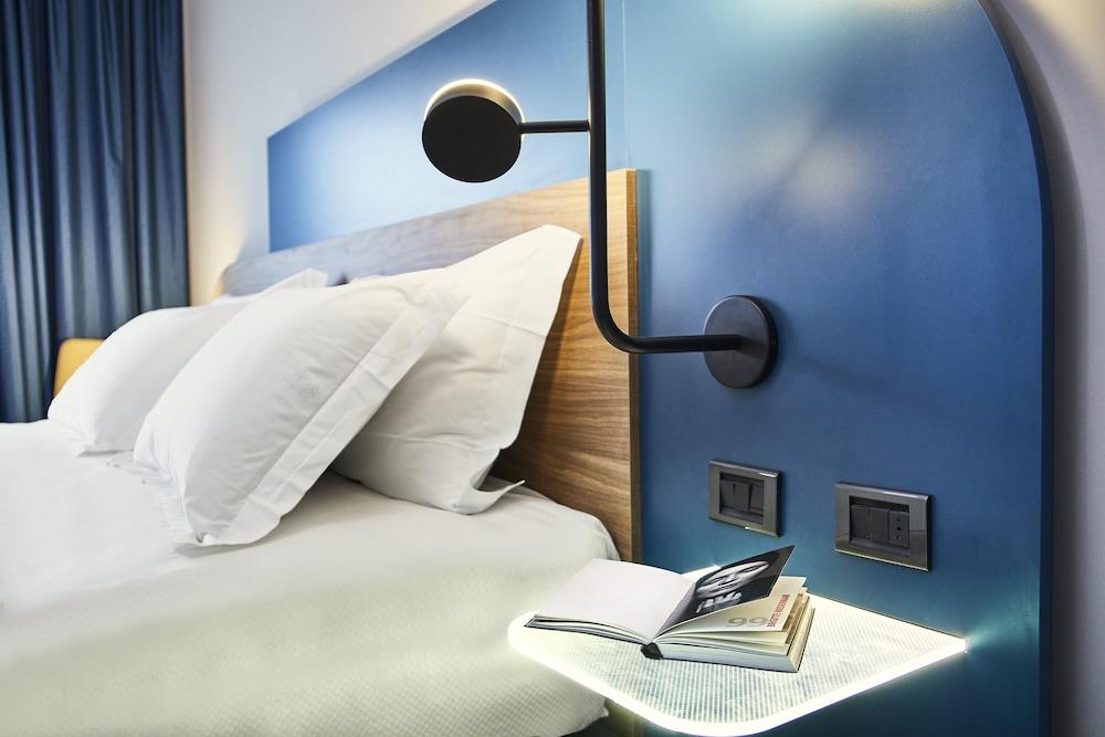 BELSTAY ROMA AURELIA Room Type - Superior Double or Twin Room