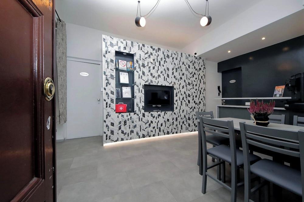 Romaresidence Trastevere Guesthouse
