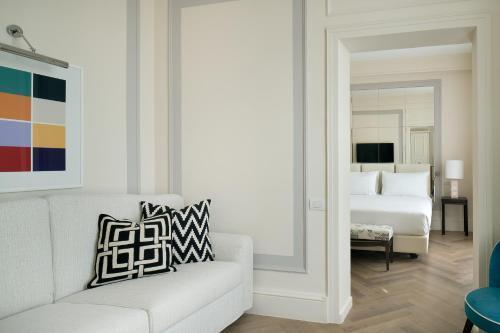 Trastevere Roma | UNA Esperienze | Preferred Hotels and Resorts - Tap to explore photos
