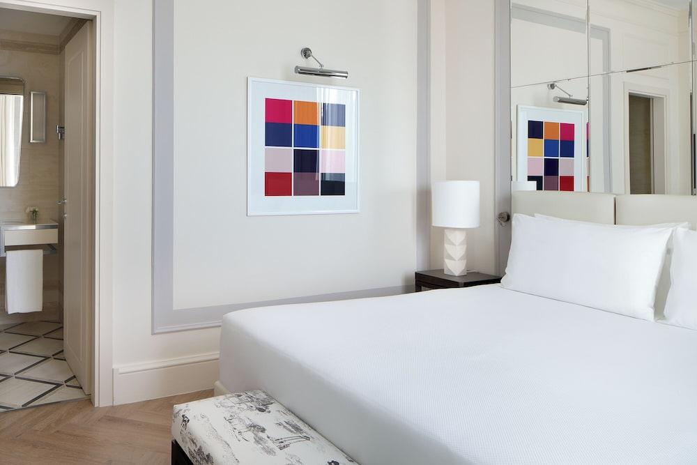 UNA Hotels Trastevere Roma - Tap to explore photos