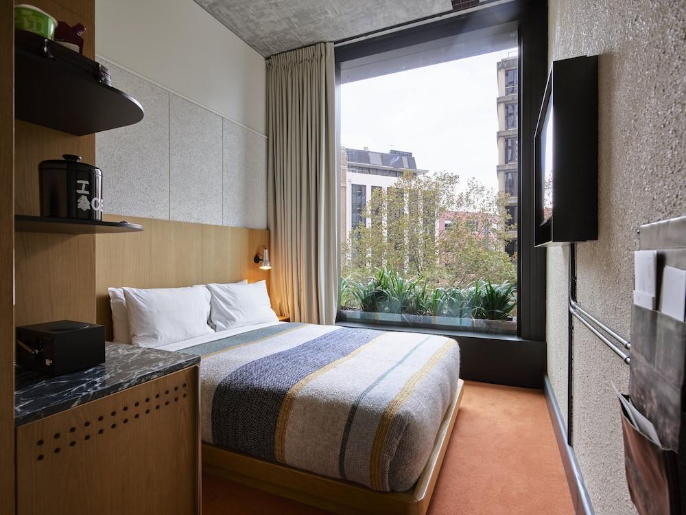 Ace Hotel Sydney Room Type - Room (Cosy)