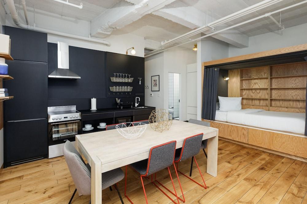 Placemakr Wall Street Room Type - 1 Bedroom Premium Gourmet Placemakr Wall Street Room Type - 1 Bedroom Premium Gourmet