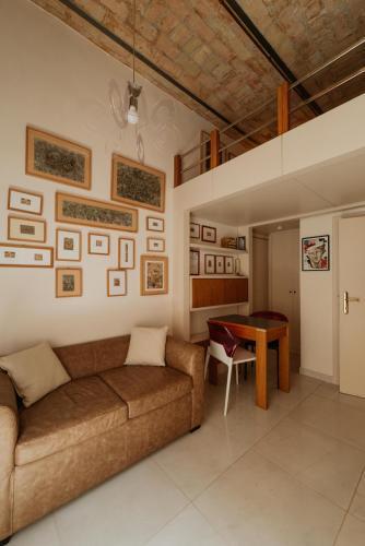 Restart Accommodations Farnesina - Tap to explore photos