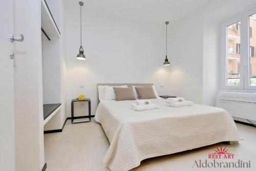 Restart Accommodations Aldobrandini e Sciarra - Tap to explore photos