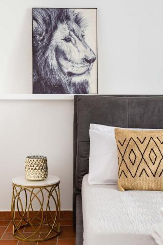 SuityRHome Navona 7 2 Suite - Tap to explore photos