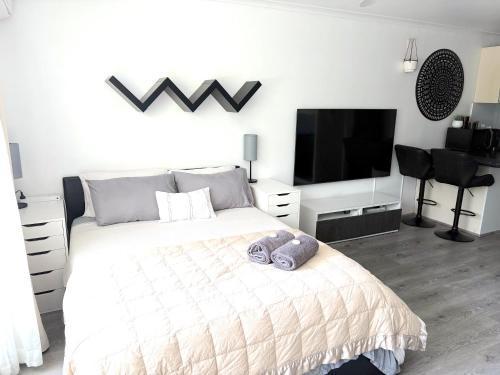 Heart of Manly Apartment