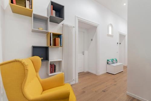 Leo's Colosseum - Private Apartments - Tap to explore photos