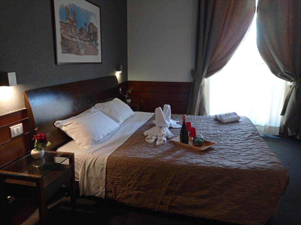 Romalive Hotel Room Type - Classic Double or Twin Room Romalive Hotel Room Type - Classic Double or Twin Room
