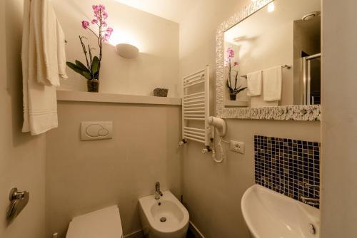 Fornarina a Trastevere by Welcome In Room Type - Large Double Room