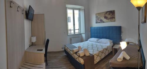 Rome Station Rooms Room Type - Deluxe Queen Suite Rome Station Rooms Room Type - Deluxe Queen Suite