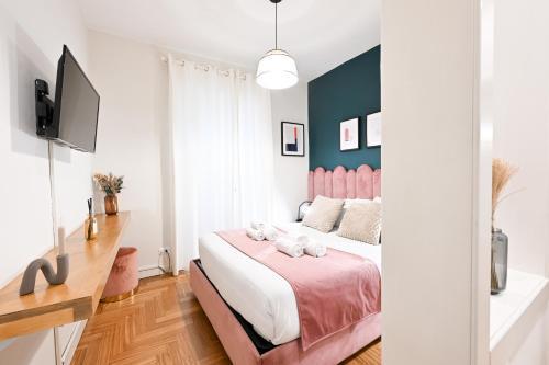 Vite Luxury Apartment - Tap to explore photos