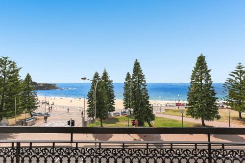 Coogee Bay Hotel - Tap to explore photos