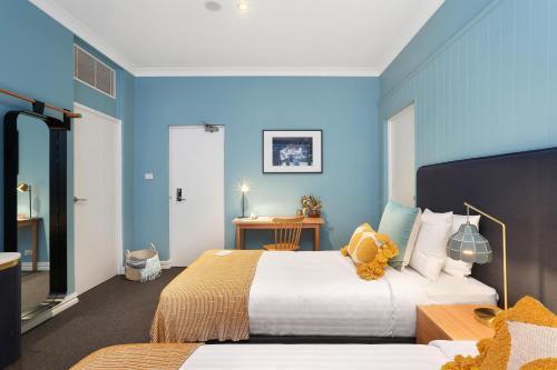 Coogee Bay Hotel - Tap to explore photos
