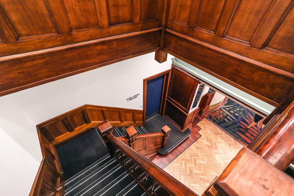 Coogee Bay Hotel Room Type - Bay Signature, 1 King Bed