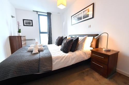 Lavender House Apartments Limehouse Docklands - Tap to explore photos