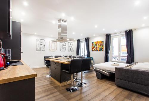 BASTILLE/LE MARAIS-LUXURIOUS 3 rooms flat