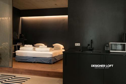 Designer Loft - Amsterdam West - Tap to explore photos