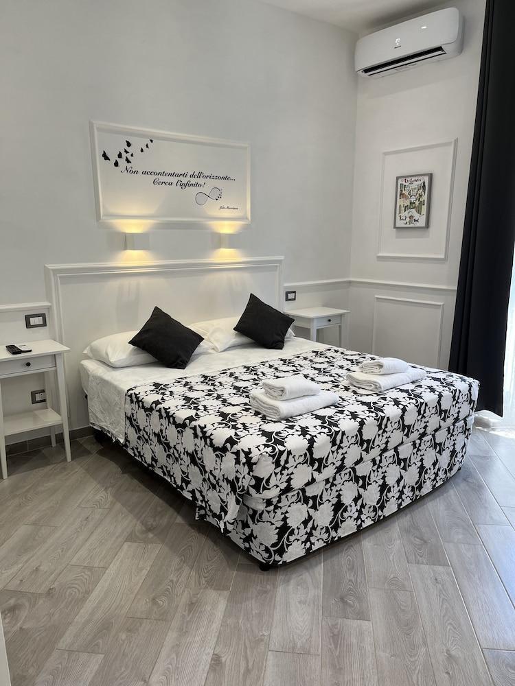Domus Giordano Room Type - Standard Room