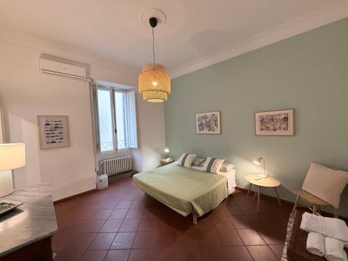 Large family apartment - 100 smq - 2 bathrooms - 5 min Vatican & Metro