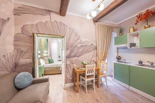 MInerva Pantheon Suites - Tap to explore photos