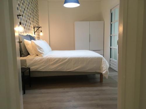 Modern Family Apartment in San Giovanni Metro A Colli Albani Direct to Center and Vatican