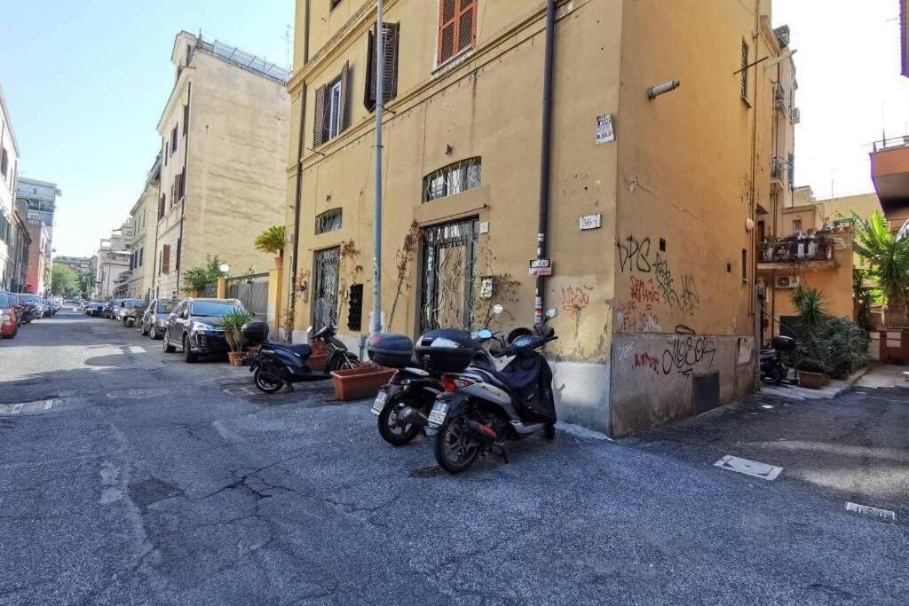 Alloggio brancaleone - Tap to explore photos