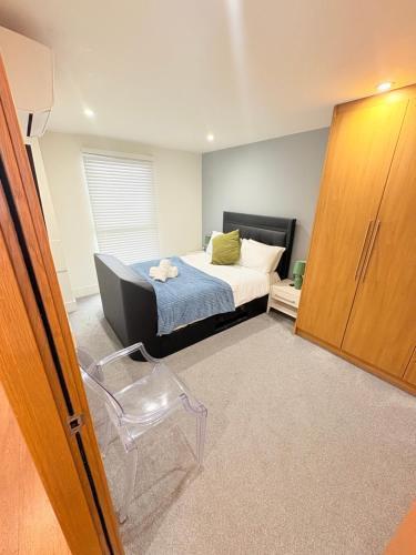 Modern 2 Bed 2 Bath Apartment Hyde Park