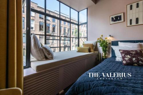 The Valerius Amsterdam - Luxurious Residence in Museum District - Tap to explore photos