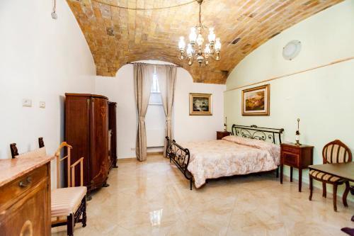 Stop Colosseo Room Type - Standard King Room