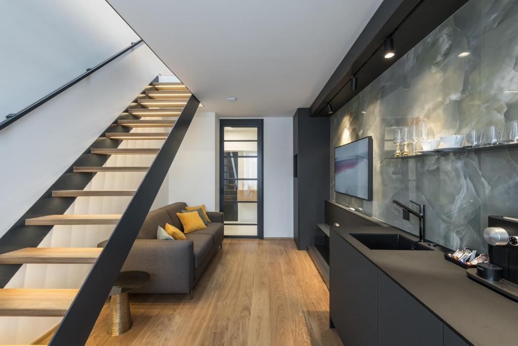 Fully renovated stylish duplex in a convenient location - Tap to explore photos