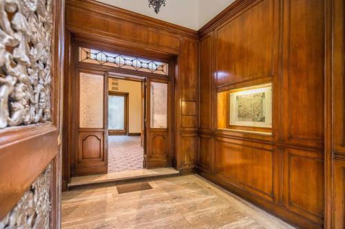 Spagna Luxury Apartment - Piazza di Spagna - Tap to explore photos