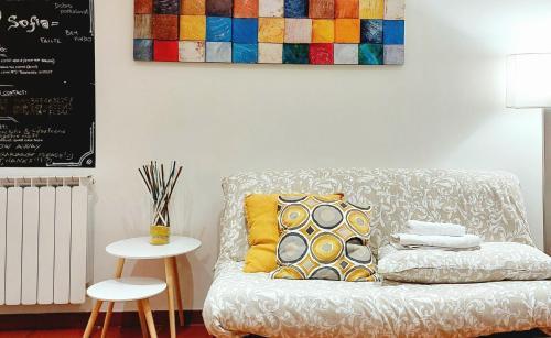 Casa Sofia - beauty apartment close Vatican Museum - Tap to explore photos