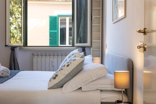 Ginori Apartment-Rental in Rome - Tap to explore photos