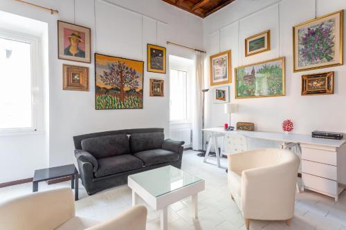 Daplace - Giulia Apartment - Tap to explore photos