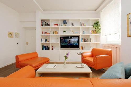 Colosseo Terrace Apartment - Tap to explore photos