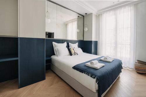 HIGHSTAY - Luxury Serviced Apartments - North Marais 1 - Tap to explore photos