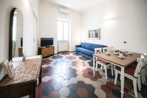 Relax Apartment Zanardelli, Piazza Navona - Tap to explore photos