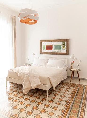 Modern Comfort, Poetic Charm - Tap to explore photos